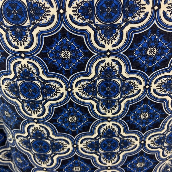 Greek style bodycon dress - Picture 3 of 5